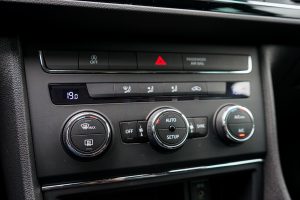 44535167-26.jpg