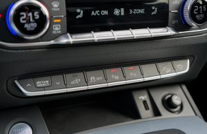 52562902-33.jpg