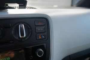 52957575-17.jpg