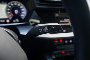 53038486-17.jpg